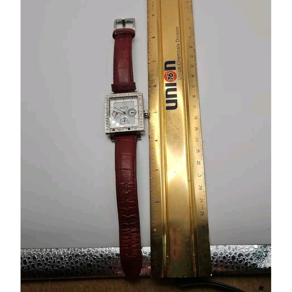 Fossil very nice